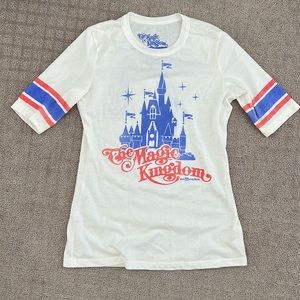 Rare DisneyWorld magic kingdom t shirt